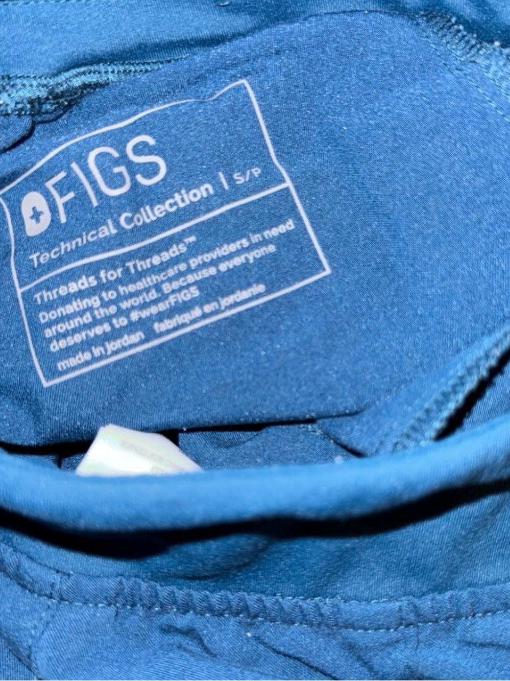 Figs Scrub Set - Picture 8 of 8
